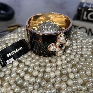 New Express Black Enamel Gold Tone Pearl Cross Statement Cuff Bracelet Womens
